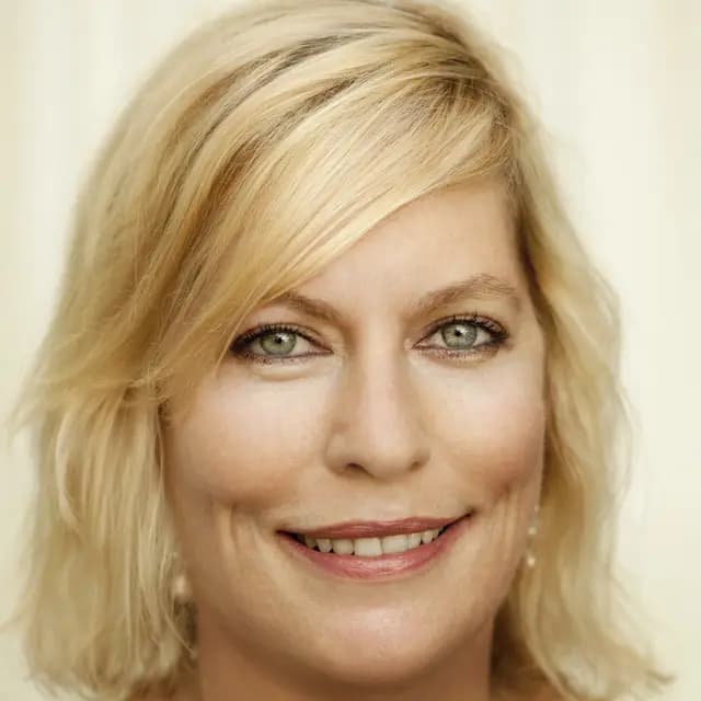 Annette Davey