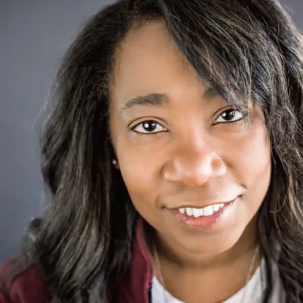 Stephanie Neroes